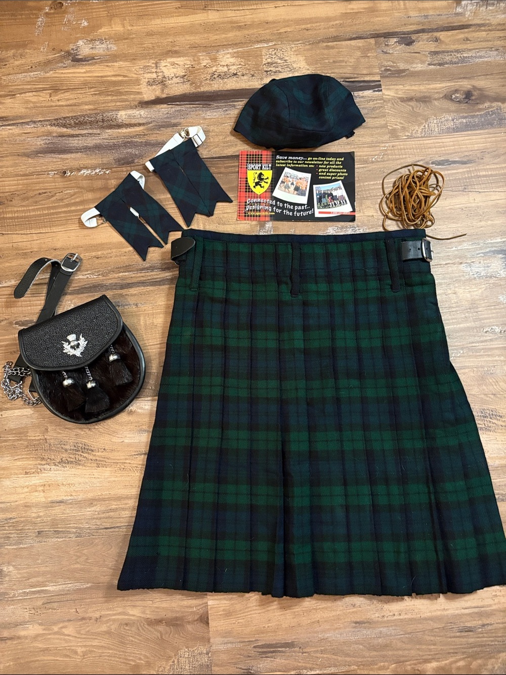 Classic Green Black Tartan Kilt Skirt and accessories. Great condition.